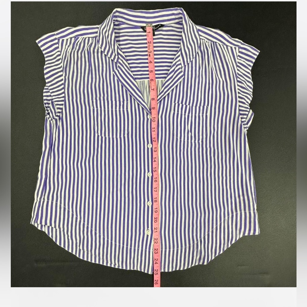 💜Velvet Heart Purple and White Striped Sleeveless Shirt💜 - Picture 6 of 8